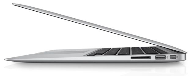 Apple MacBook Air เตรียมออกรุ่นหน้าจอ 15 นิ้ว ในปีหน้า (2012) แล้ว