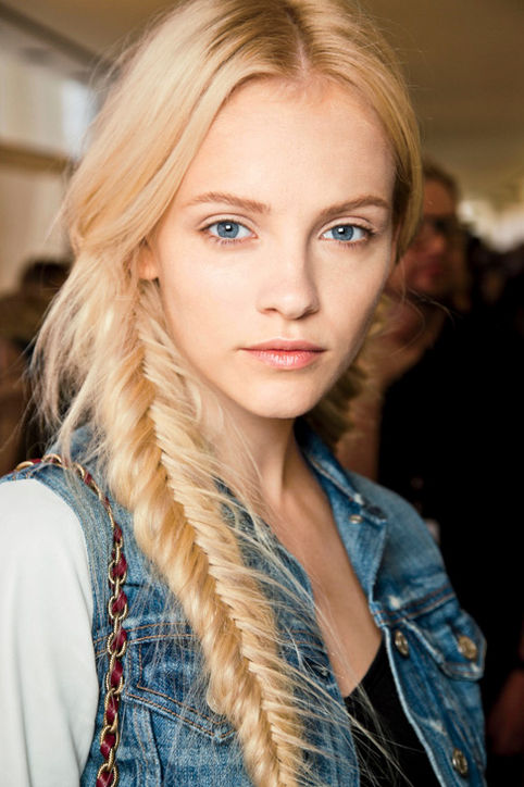 8. Side Braids Channel your inner Katniss with a chunky fishtail. So badass! See the how-to, here.