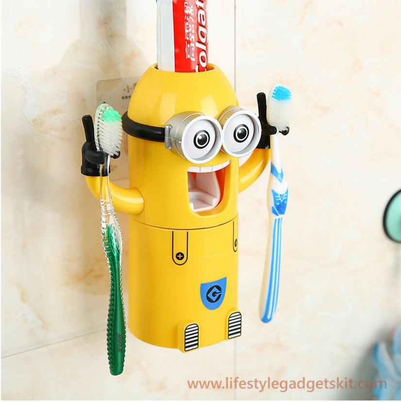 ชุดที่บีบยาสีฟัน พร้อมแก้วน้ำและที่วางแปรงสีฟัน มินเนี่ยน